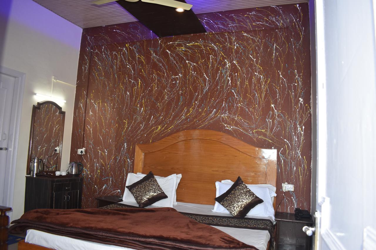 Hotel Akanksha Anand Plaza Mussoorie Exterior foto
