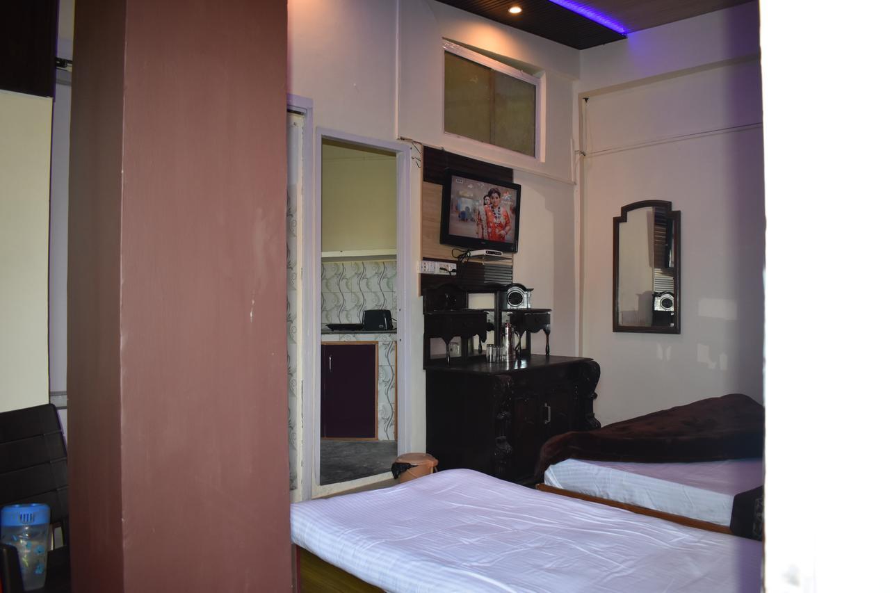 Hotel Akanksha Anand Plaza Mussoorie Exterior foto